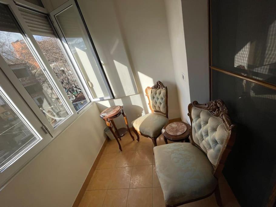 Sun Apartment In The Heart Of Tiranë Ngoại thất bức ảnh